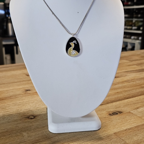 Vintage Silverplated Handcrafted Peacock Pendant Necklace. - Picture 5 of 5